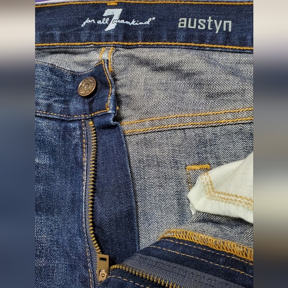 7 For All Mankind jeans Size 34 - Picture 5 of 8